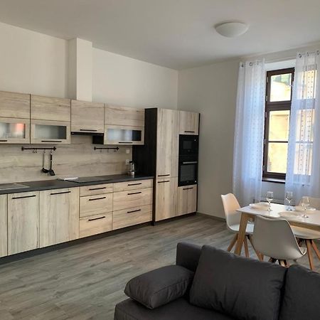 Klicperovo 3Kk Appartamento Hradec Králové Esterno foto